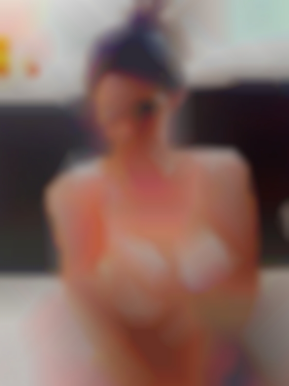 Lovely pussy rear area women view!!!